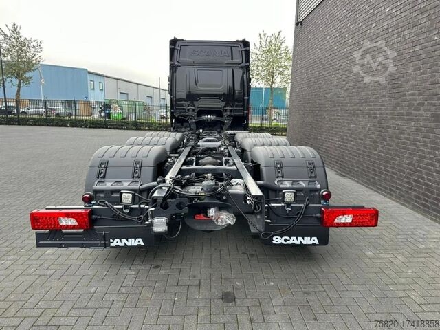 Chassis met cabine Scania R540 NGS 10X4 TRIDEM CHASSIS NIEUW/NEUE/NEW FUL...