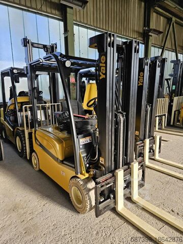 Elektrikli 3 tekerlekli forklift Yale ERP20VT LWB