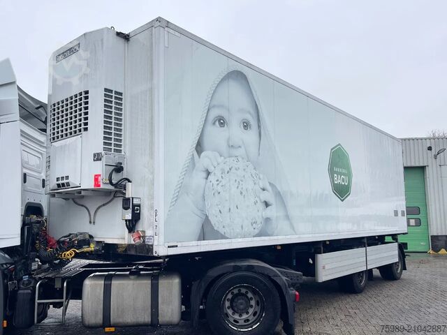 Transporte refrigerado/congelado Pacton LZV    Sliding chassis for 2nd trailer connecti...