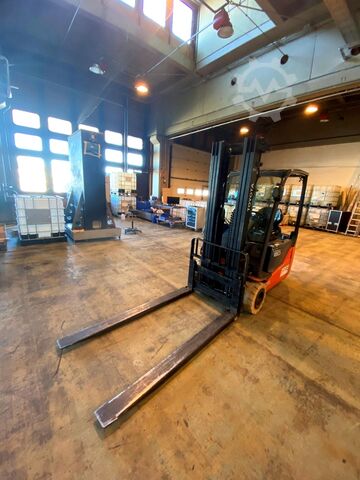 Voorlader vorkheftruck Toyota 8 FBE 20 T