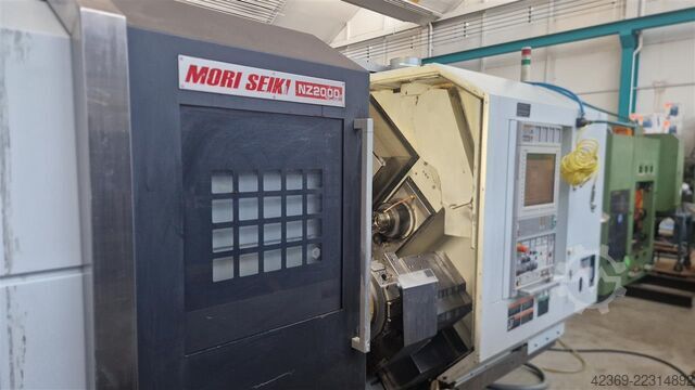 Centro de torneado y fresado CNC MORI SEIKI NZ 2000 T3Y2