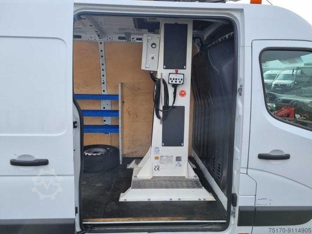 Hoogwerker vrachtwagen RENAULT Master 2.3 dCi / KLUBB K32, 12,5m