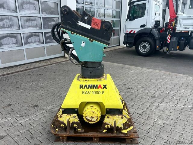 Ammann Rammax RAV 1000-P aanbouwverdichter met draaibare motor / OQ65 Ammann Rammax RAV 1000-P Anbauverdichter Drehmotor / OQ65