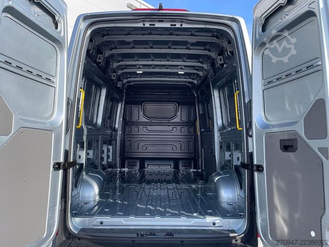 Κλειστό βαν MAN TGE 3.180 L3H3 Kasten 4x4 STANDHZ ACC LENKRADHZ