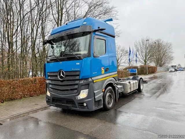 Chassis with cab Mercedes-Benz Actros 5/BigSpace/Retarder/Voll Luft/Eu6d