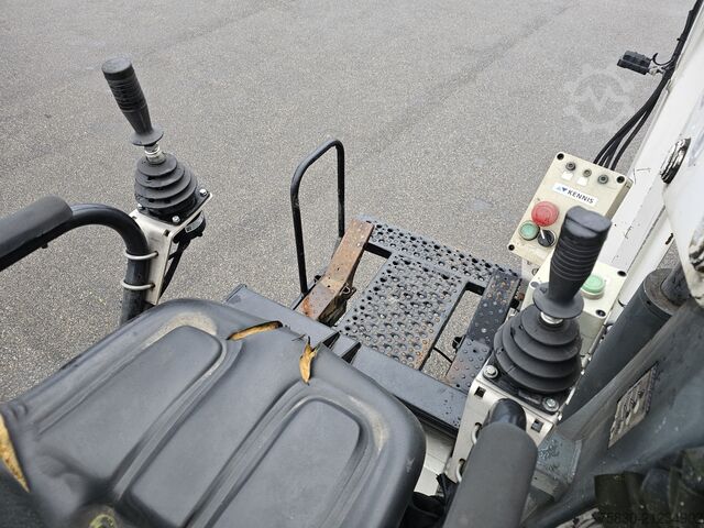 Camião-grua JKB KENNIS / 12R/62-2 Rollerkraan