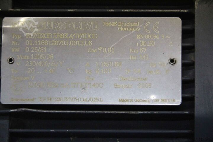 Moteur à engrenages 0,25 kW 36 tr/min SEW-Eurodrive R17/A/112GD