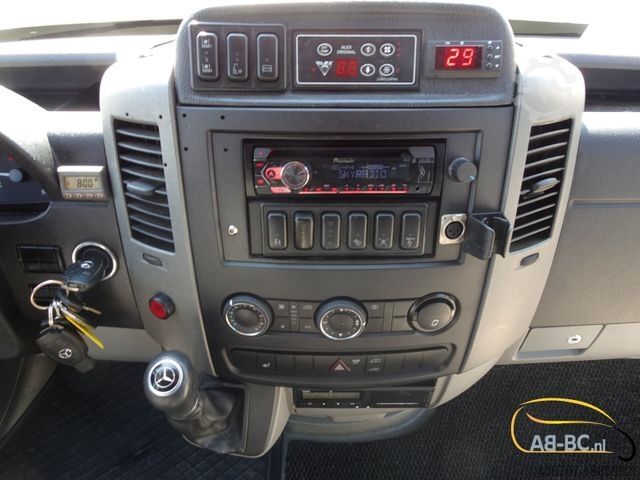 Távolsági autóbusz MERCEDES-BENZ Sprinter Altas 17 Sitze EURO 6