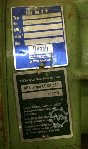 Dişli motor 0.37 kW 33 rpm Watt HF OKS 71 N 4
