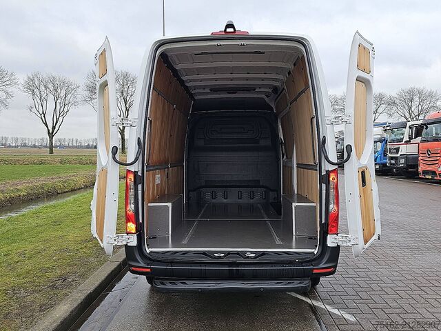 Kombi z wysokim dachem MERCEDES-BENZ SPRINTER 317 L2H2 Mbux RWD Euro6!