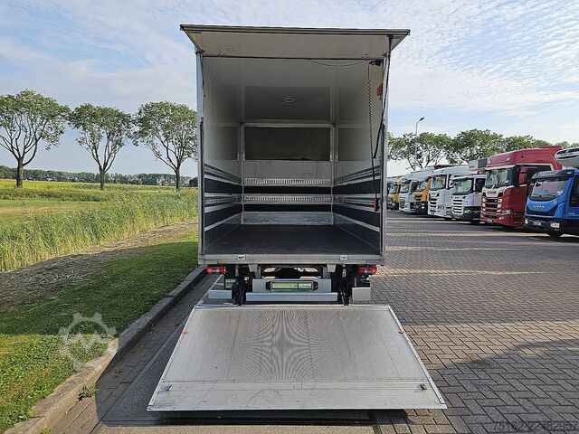 Maleta MERCEDES-BENZ SPRINTER 317 Bakwagen Laadklep!