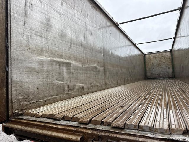 Walking floor semitrailer KNAPEN K200 Schubboden 92m³