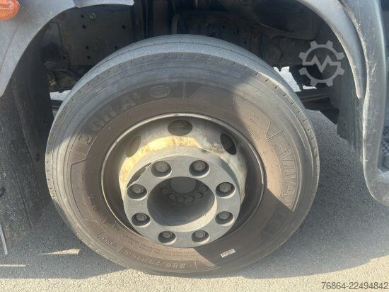 Kamion sa ravnom platformom i ceradom IVECO EUROCARGO 160E PLANE, LBW DHOLLANDIA , MOTORPROBLEM