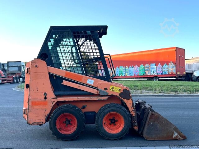 Compact loader Bobcat S70