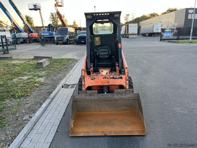 Compact loader Bobcat S70