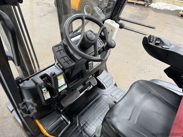 Empilhador Hyster H3.0FT