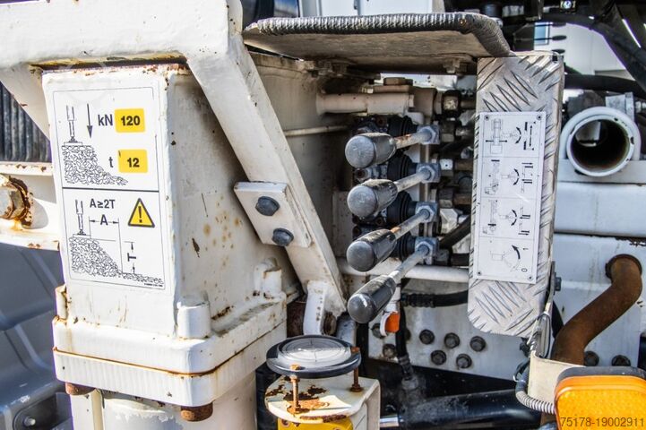 Betonpomp MAN TGS 35.400+PUMI+BOOMIXZ424