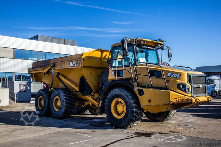 Véhicule à benne BELL B30E - DUMPER