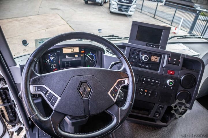 Silo RENAULT T 460+SILO/ 5 COMP.