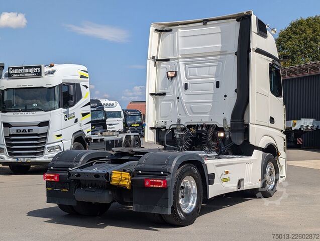 Standardni tegljač MERCEDES-BENZ ACTROS 1851 LS GigaSpace, erst 71 Tkm