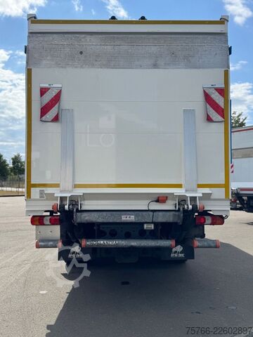 LKW mit Getränkeaufbau MERCEDES-BENZ ACTROS 2540 L / E6 / LBW / LENKACHSE / 19 PAL