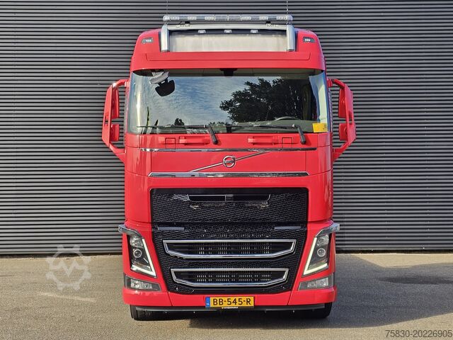 Laadplatform Volvo FH 16.650 8x4 / HIAB 105 t/m CRANE / KRAN