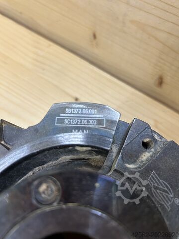 Fresatrice per finestre in legno-alluminio ZUANI