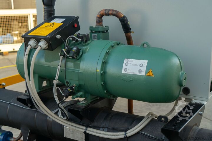 Hűtőgép New Industrial Chiller / Heat pump Climaveneta 106/122 KW | With warranty