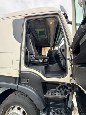 Standart çekici ünitesi IVECO Stralis 440S46*Flachdach*1 Bett*Retarder*TOP !!