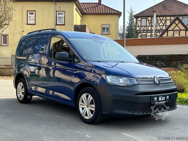 Fourgon tôlé VOLKSWAGEN CADDY 2.0 TDI KLIMA SHZ PDC VORNE + HINTEN