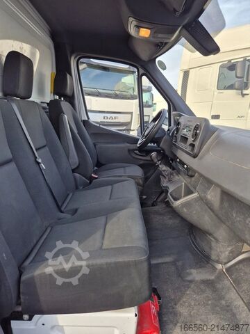 Volquete Mercedes-Benz SPRINTER 317 CDI