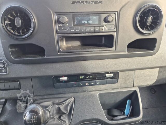 Volquete Mercedes-Benz SPRINTER 317 CDI