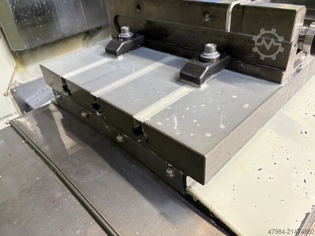 Centro de mecanizado vertical HURCO VMX 10