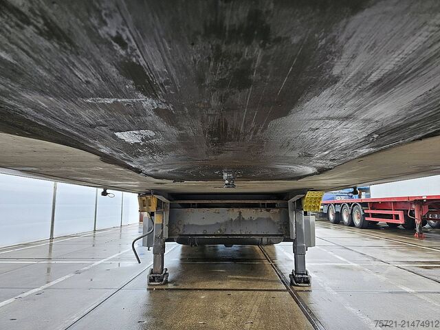 Kühl-/Tiefkühltransport SCHMITZ SKO24