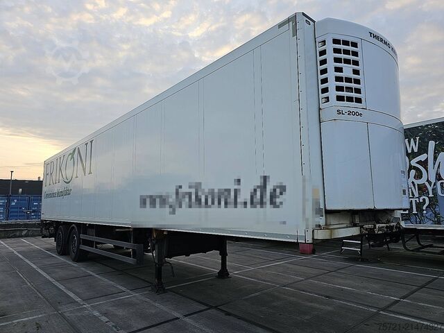 Kühl-/Tiefkühltransport SCHMITZ SKO18