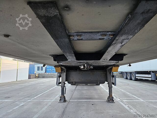 Kühl-/Tiefkühltransport SCHMITZ SKO18