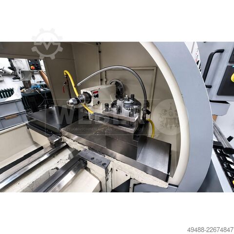 CNC eszterga Chevalier FLC-2540