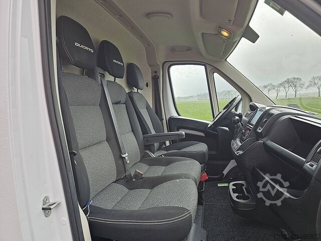Kombi med högt tak FIAT DUCATO 2.0 ac automaat EURO6