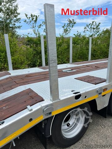 Lavtloader trailer Möslein T 3-9,20 F  3 Achs Tieflader mit gerader Ladefläche 9 m, Neufahrzeug