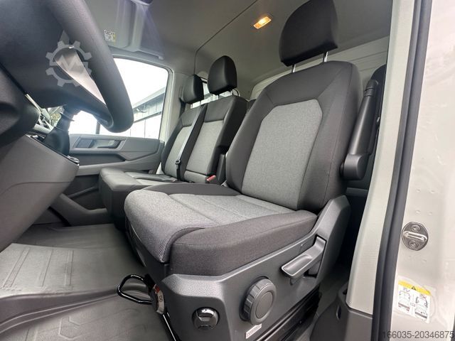 Pick-up varevogn VOLKSWAGEN Crafter 35 Doka Facelift L4 LR 7 Sitze AHK LED
