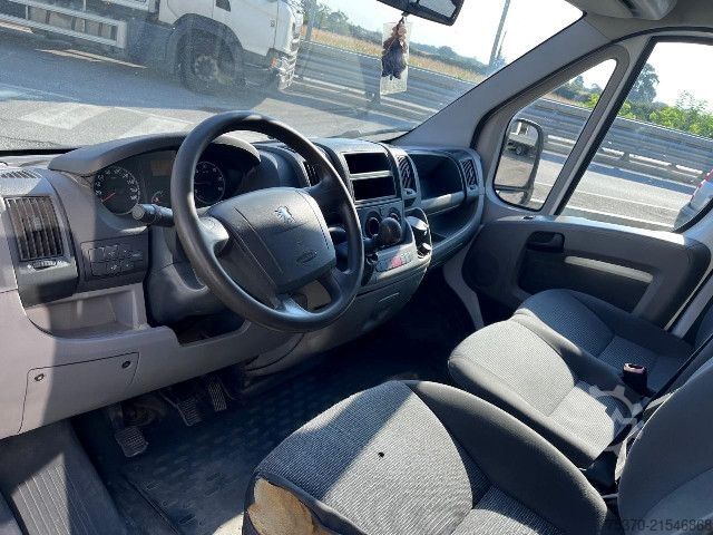 Háromirányú billenő teherautó Peugeot BOXER