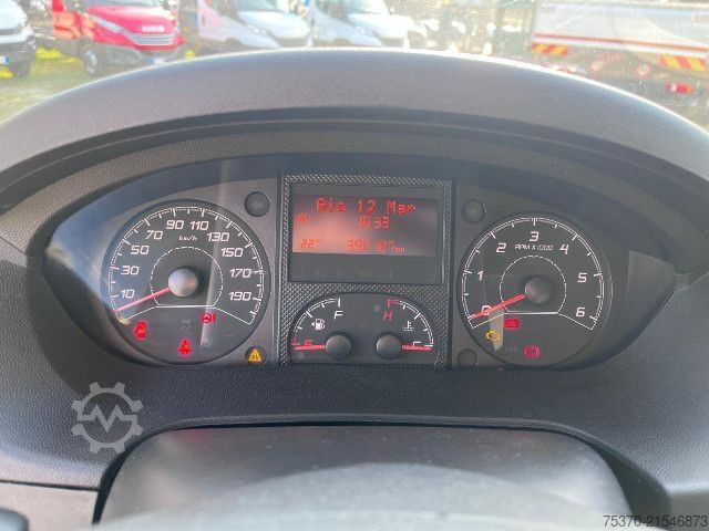 Dobozos furgon Fiat DUCATO