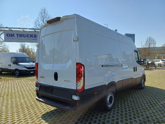 Dobozos furgon IVECO DAILY 35S16A8 - 3520