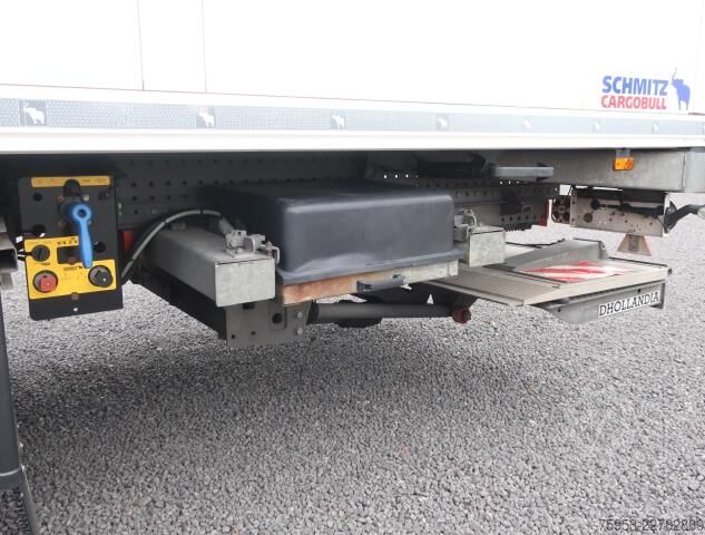 Semirimorchio frigorifero Schmitz Cargobull SKO 24 Doppelstock Ladebordwand Lift Vector HE19