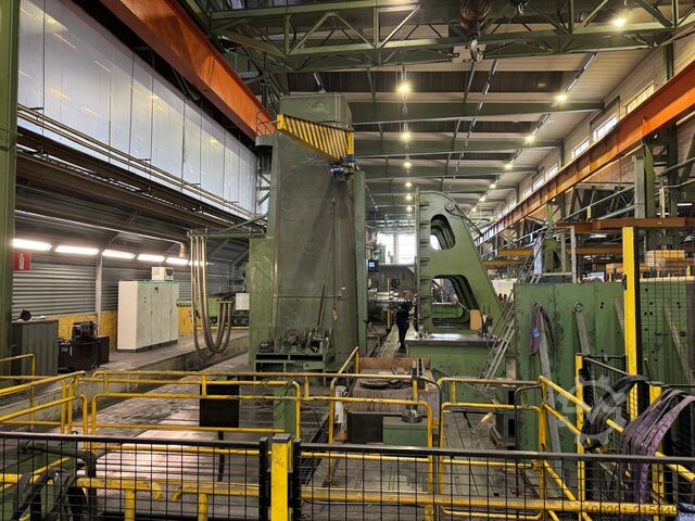 Plaka delme makinesi SCHIESS AR-601/142 CNC