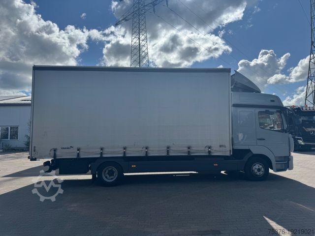 Schuifzeil bestelwagen MERCEDES-BENZ Atego 824 Tang-Aufbau AHK