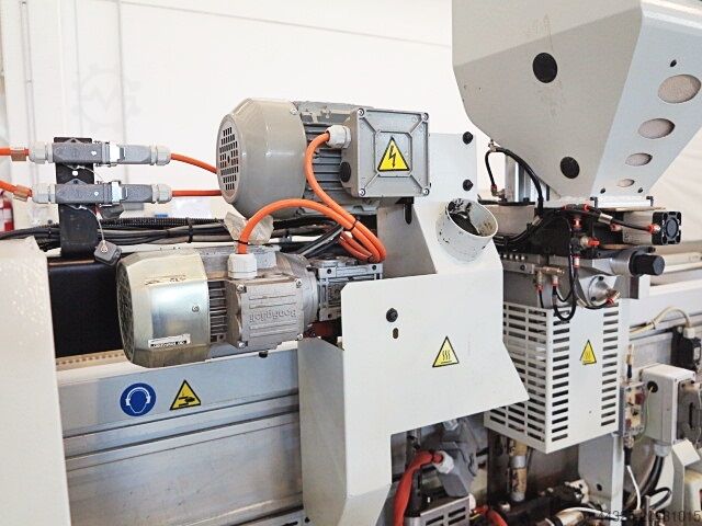 Enkelt sidet kantlimningsmaskine BIESSE STREAM B1 7.0