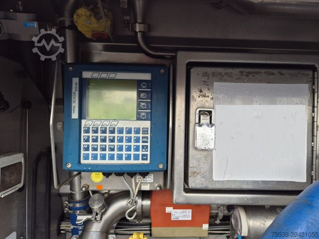 Tankauflieger  Fabr. Schrader Schwarte Jansky - mit Messanlage