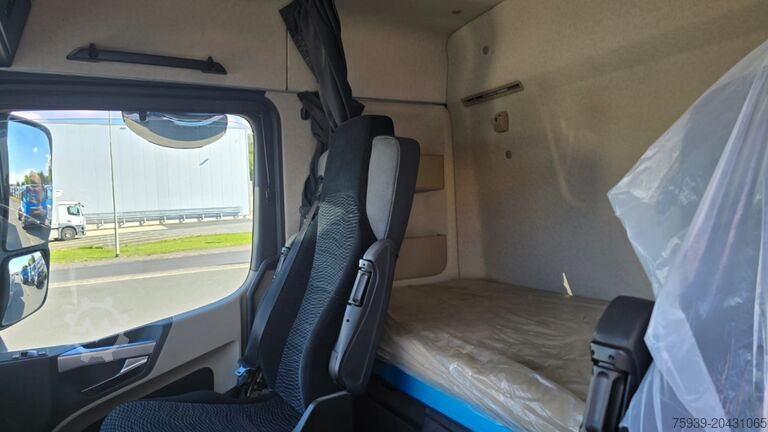 LKW mit Tankaufbau Mercedes Benz Actros 1846 4x2