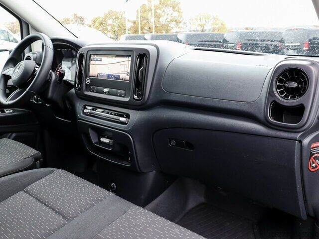 Customized van Mercedes-Benz Vito116CDI KA lang,Automatik,Klima,Tempomat